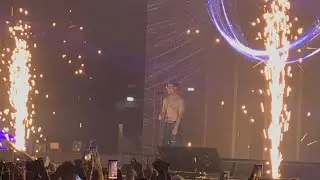 Fedez - Record - Live @ Mediolanum Forum (Milano)