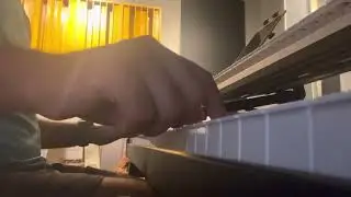 The Best VST Piano - The Gentleman (spontaneously playing)