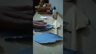 Beautiful Paper feather pen