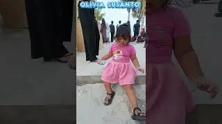 Main Pasir di PIK - Olivia & Hana