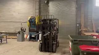 Electrical Manufacturing Switchboard Auction - Lot 1: 2007 Crown Forklift