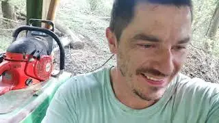 Journée au bois je sors le Deutz et la brouette a chenilles