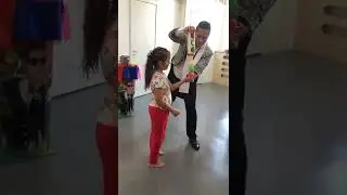Макс Брайт. Фокус с разноцветными шариками