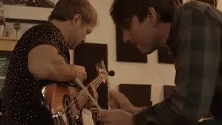 LEZ - Daniela ft. Mickey Madden (Maroon 5)