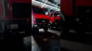 Хлопцы самосвалы 