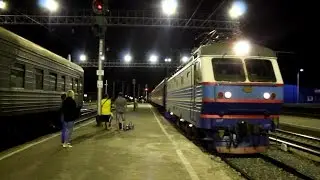 ЧС2К-912 с поездом №317 прибывает на станцию Пенза-1