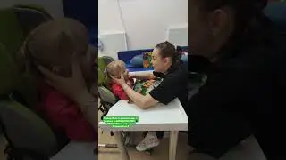 Учимся готовить правильно🤗 Мила пытается сказать слово Бе но ей пока сложно Главное что есть желание