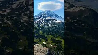 Lenticular cloud Timelapse over Mount Rainier