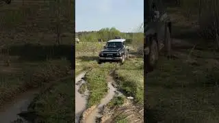 Nissan Patrol на 33 M/T резине 