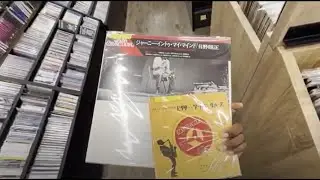 Crate digging in Tokyo, Japan | making a beat with the MPC 3000 | phdirac | 新宿 とうきょう にほん ヒップホップ