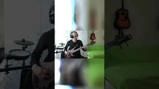 How to learn bass guitar in 5 minutes. Honest review