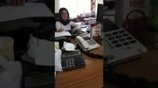 Tepkisiz kız :)