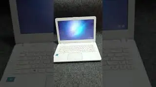 Asus vivobook X441SIntel Cerelon N3060 1.6GHz / RAM 2GB / SSD 120GB / Layar 14 Inch / dvd /wifi