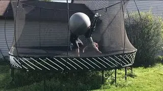 LANDED ON NECK WITH EXERCISE BALL!!!!! (GONE WRONG)