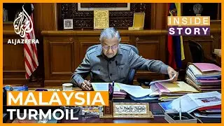 What has triggered political turmoil in Malaysia? I Inside Story