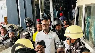 Headed to the  Monrovia Central Prison as Former Chief Justice Scott and others ordered release