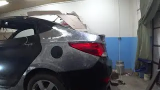 Hyundai Solaris convertible. Saving the total wing.