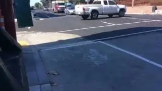 Potrero time-lapse #2, @ 21st Street: cars in transit lane