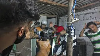 ATIVIDADE POLICIAL #01: INVADINDO O BARRACO DO TRÁFICO