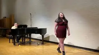 Olivia Wasser '24 performs 