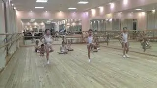 Ритмика для детей 7 лет. Танцевальная комбинация.