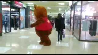 Прикол Аниматор медведь танцует