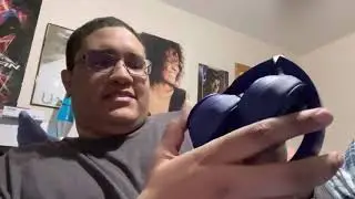 Beats Solo Pro unboxing