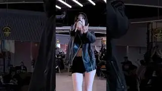😈🖤  #kissoflife #kiof #bad_news #natty #julie #belle #haneul #kpopinpublic #coverdance #dance