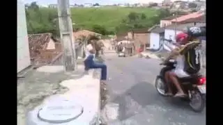 Розыгрыш с выстрелом.