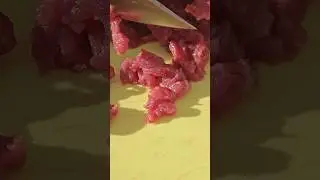 ГОТОВИМ ТАРТАР ИЗ МЯСА ПРЯМО НА ПЛЯЖЕ