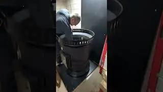 Круглая кирпичная печь на НГ часть1 
