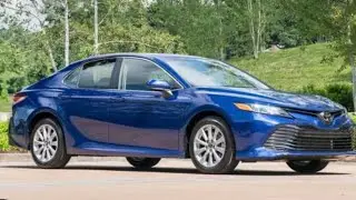 How to replace windshield wipers on a 2019 Toyota Camry