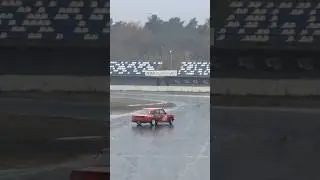 😱 Когда забыл переобуться 