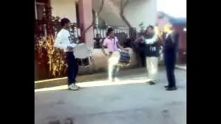 Tupanat e surle ne pej  Gzimi dhe Artonin 2012