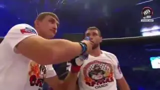 Шараф Давлат vs Бэн Аловэи