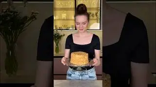 Как думаете во сколько мне обошелся данный тортик?)