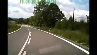 Олень перебіг дорогу в "неположеному" місці ))
