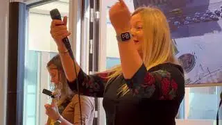 Ой у вишневому саду щебетав соловейко і українською, і норвезькою  #folksong #ukraine