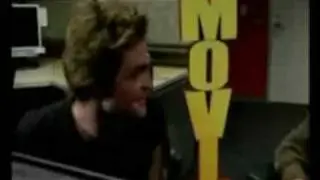 Funny Interview Moments with Robert Pattinson (1)