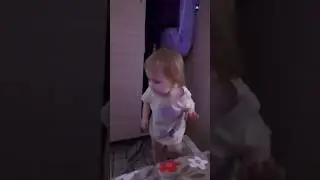 Ева и Ангелина 💖🤪💕😎😂😘#shorts #tiktok #блогер #мама #семья #бебибон #дети