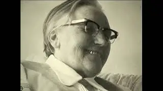 Ieva Simonaitytė. Priekulėje. 1970 m.