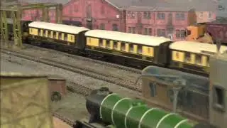 Posh Pullmans Coach Train