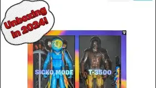 Dude unboxes TRAVIS SCOTT! #games #fortnite #travisscott