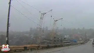 В Донском рухнул кран с пролётом моста в реку Дон. #ЧП #Рухнулмост