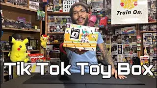 Opening 2020 Dunross Optic NFL Trading Cards inside the Toy Box!