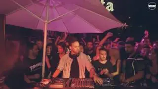 Maceo Plex Boiler Room Ibiza Cova Santa play  ( Tonny San - Glamour Beats (Mr. Wox Remix)