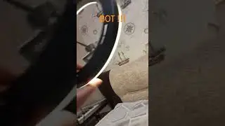 Знаете что помогает мне снимать видео?