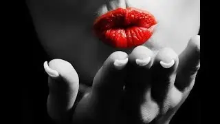 Neil Diamond - Sweet Caroline  (lyrics on screen)