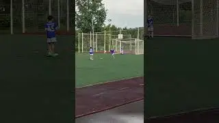 Тренируемся попадать в ворота