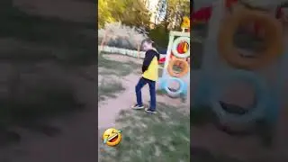 друга трусы сняли и встал😅🤣